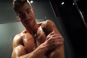 muscle worship in the shower