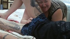 Girlfriend swallows a mouthful of cum after sucking