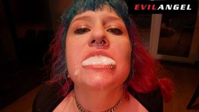 Curvy bbw Proxy Paige gapes and gulps cum in anal gangbang