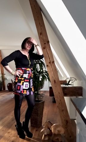 Nicki-Crossdress in a beautiful Summer-Dress