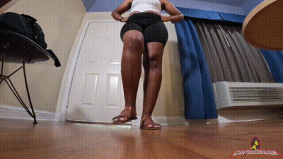 Giantess Crew – Karma – Grow me