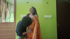 Horny Desi Girl In Yellow Saree Gets Romantic With Her Lover On Bed