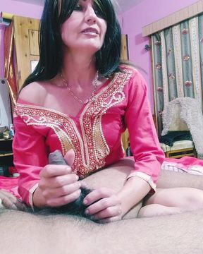 Slutty MILF with Soft Hands Takes Good Care of BBC