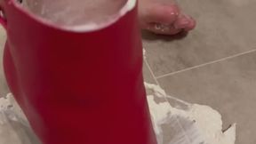 Jax Trashes Her Brand New Guess Ankle Boots With Food