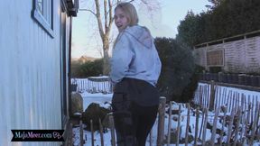 Chubby German amateur Maja enjoys outdoor winter fucking