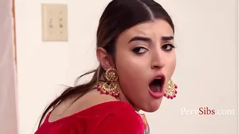 2 Indian-American Step Sisters Share A Cute White Guy - Julia James, Laynee James, Axel Haze