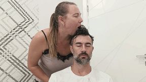 Licking the face with a lot of saliva f