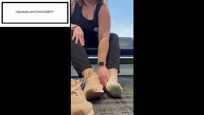 Sommerstimetats Candid itchy feet 2