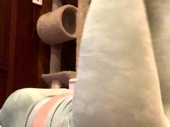 Young amateur teen in solo masturbation getting kinky