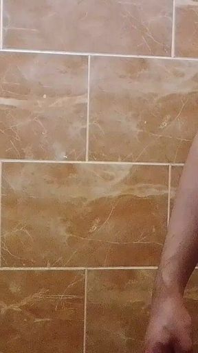I Made a Video in the Toilet While Taking a Shower.