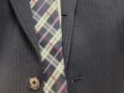 【毎日射精する3児の父】仕事中に我慢できずスーツのままオナニー