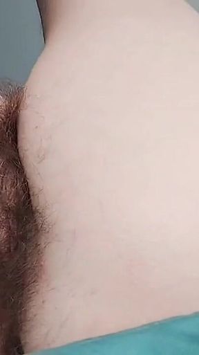 Hot MILF Squirting and Moaning, Fingers in Pussy, Foot Fetish