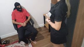 policial tarada goza com bandido antes da prisao (video completo)