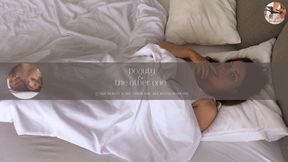 HOME ALONE WIFE records herself masturbating