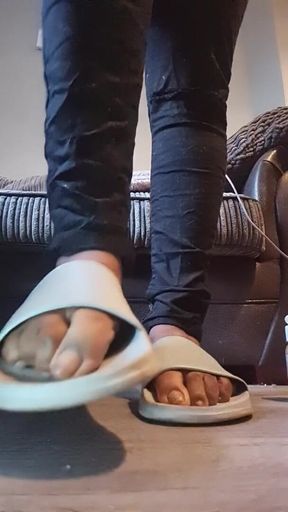 Giantess sandal crush