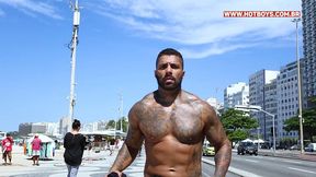 fui pego no flagra cheirando as cuecas do meu padrasto