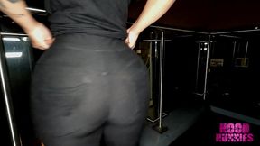 Mature BBC fucks bubble butt Sunny Bunny on balcony