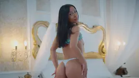 Latina Goddess Caramella Del X Gets Her Face Covered in Sticky Cum Load