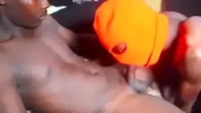 Strangers Hot Blowjob in Public – Wild Amateur Gay Oral Adventure