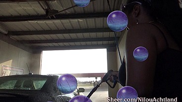 Driving With Tits Out To Car Wash : Nilou Achtland