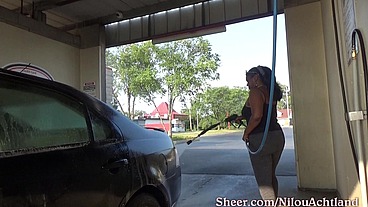 Driving With Tits Out To Car Wash : Nilou Achtland