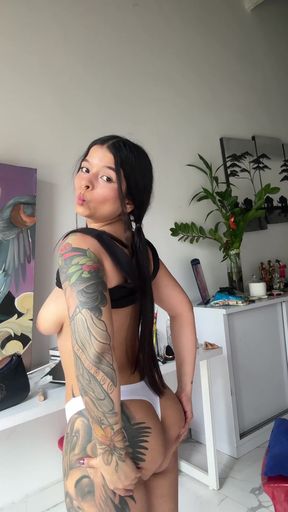 Free OnlyFans content from Amber Gomez