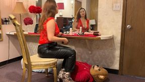 Goddess Tiffany's Footrest
