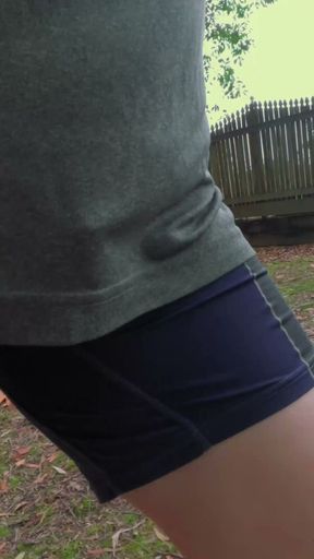 Straight guy heads out with his dick flashing.   Clip 2
