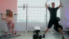 Fitness Shemale Hot Anal Sex Adventure