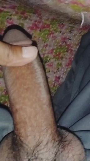 Omg, it's not a big dick it's a drill machine.. It can drill your ass easily..   Clip 1