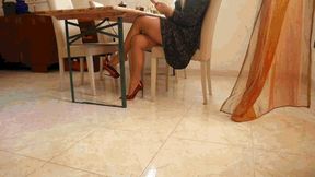 Stranger at the next table AVI (1920x1080) FHD