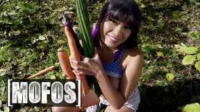 Sexy Eric John and Aryana Amatista at public video