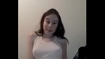 Branquinha Gostosa Se Exibindo