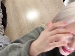 Golden-haired with a big ass bangs her stepdad and gets cum in mouth [Deutsch porn]