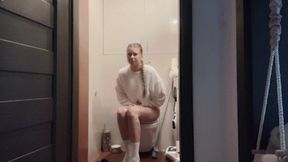 Painful constipation! THIS is stuck in me mp4 FULL HD