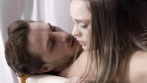 ”Bombshell stepsis Aften Opal riding big cock before facial”