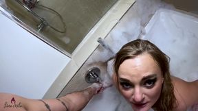 100% Amateur Foam Slut?! Facial Cum: Naked and Wet Fucked!
