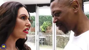 Curvy Mature Mom Craves Black Cock For Steamy Cheating Action