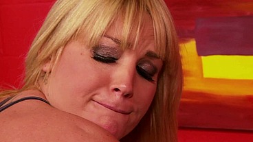 Flower Tucci Anal Threesome with Courtney Cummz