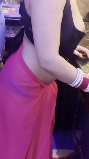 Horny Neighbour Aunty Need Cock Inside Her Pussy
