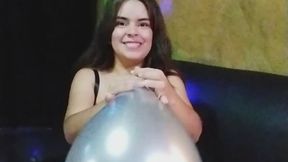 2 FIRE POP IN LINGERIE WITH CARMEN????