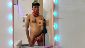 Feel the Lights Mirror Selfie