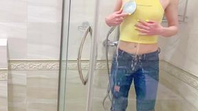 pee: mia s mimi triple jeans pee