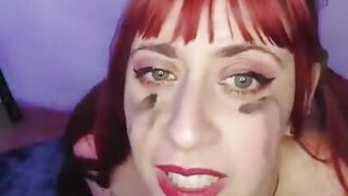 Cuckold kijkt hoe zijn sletterige vrouw een hardcore anale pounding krijgt