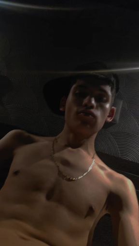 Greetings I&#039;m Gio twink vergon 20 years old