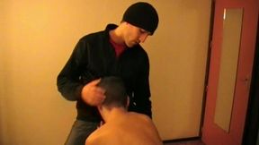 plan direct a l hotel a 4 pattes baise par un hetero