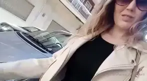 Te vienes de paseo conmigo????