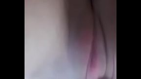 brasileirinha mostrando a buceta pela cam