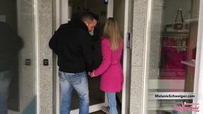 Stranger's Surprise: Intimate Encounter Leads to Squirting Pleasure