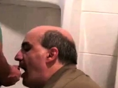 Bareback Daddy in the Gas Station WC